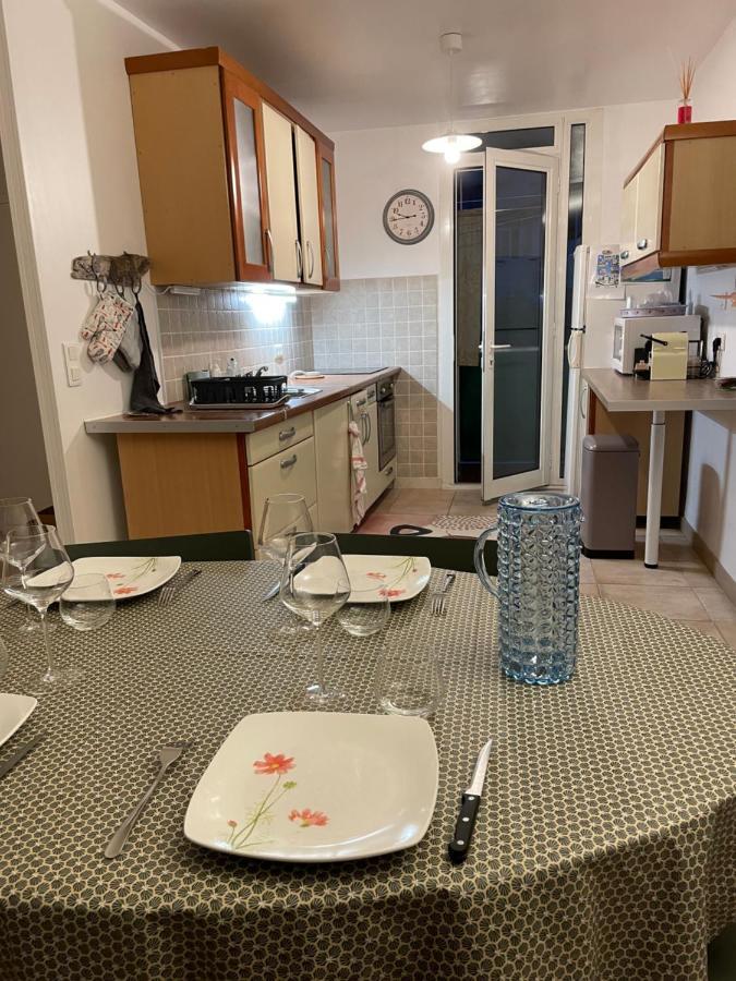 Appartement les pieds dans l'eau Saint-Mandrier-sur-Mer Extérieur photo