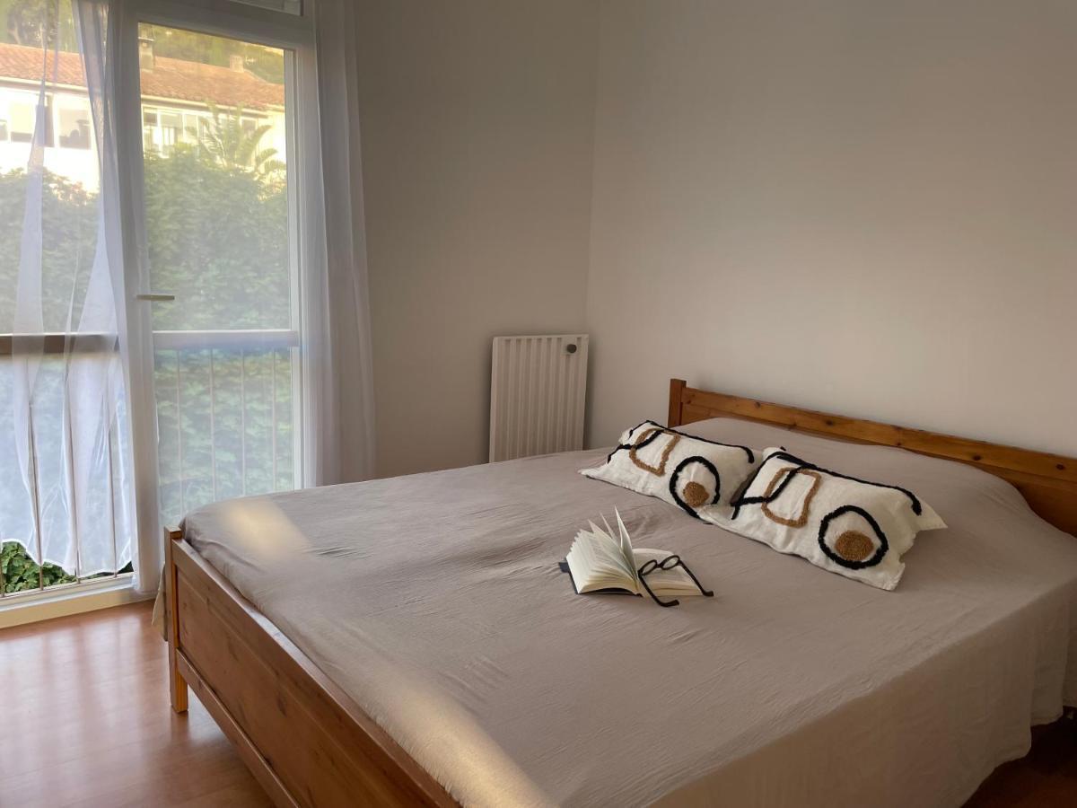 Appartement les pieds dans l'eau Saint-Mandrier-sur-Mer Extérieur photo